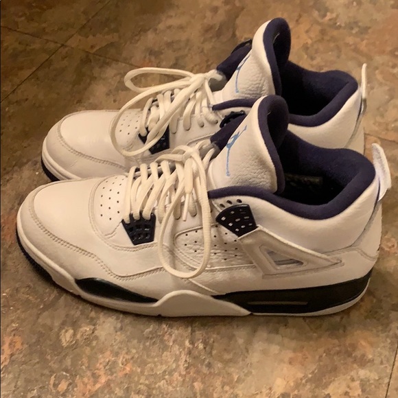 Jordan Other - Air Jordan Retro 4